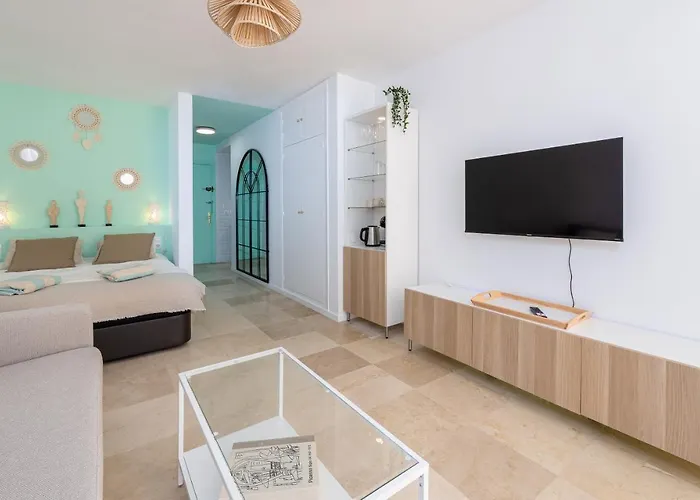 En Front De Apartament Marbella