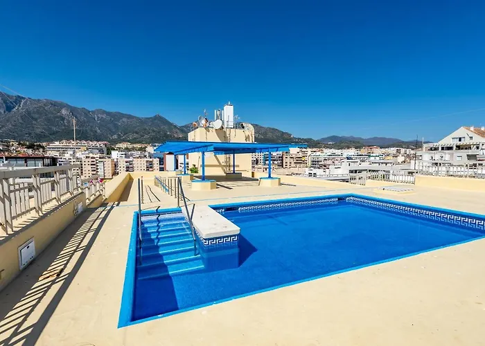 En Front De Apartament Marbella