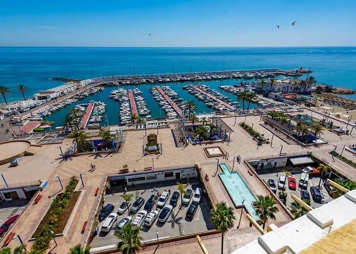 En Front De Marbella