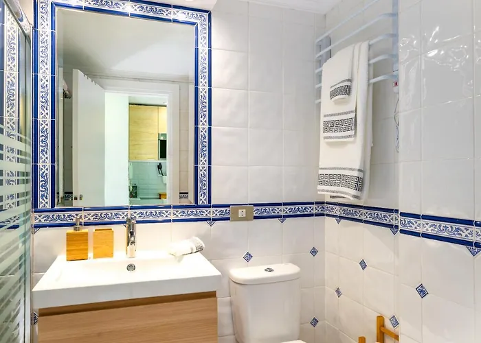 Apartament En Front De *