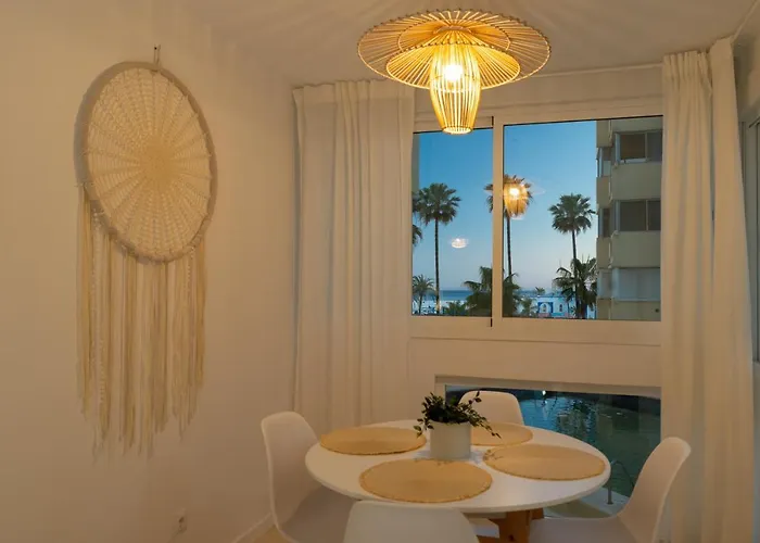 En Front De アパート