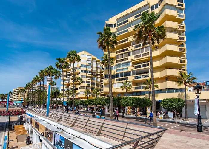 En Front De Apartament *