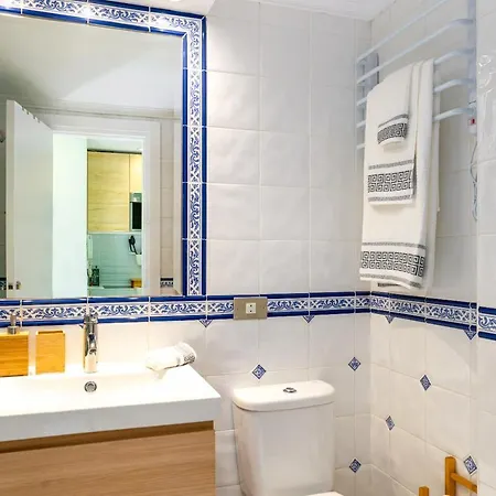 Apartment En Front De *