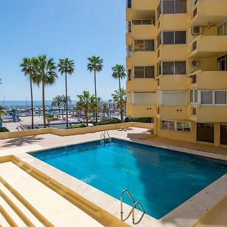 Apartamento En Front De *