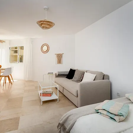 Apartamento En Front De Marbella